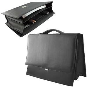 Портфель; 39х31х5 см; искусственная кожа Портфель; 39х31х5 см; искусственная кожа